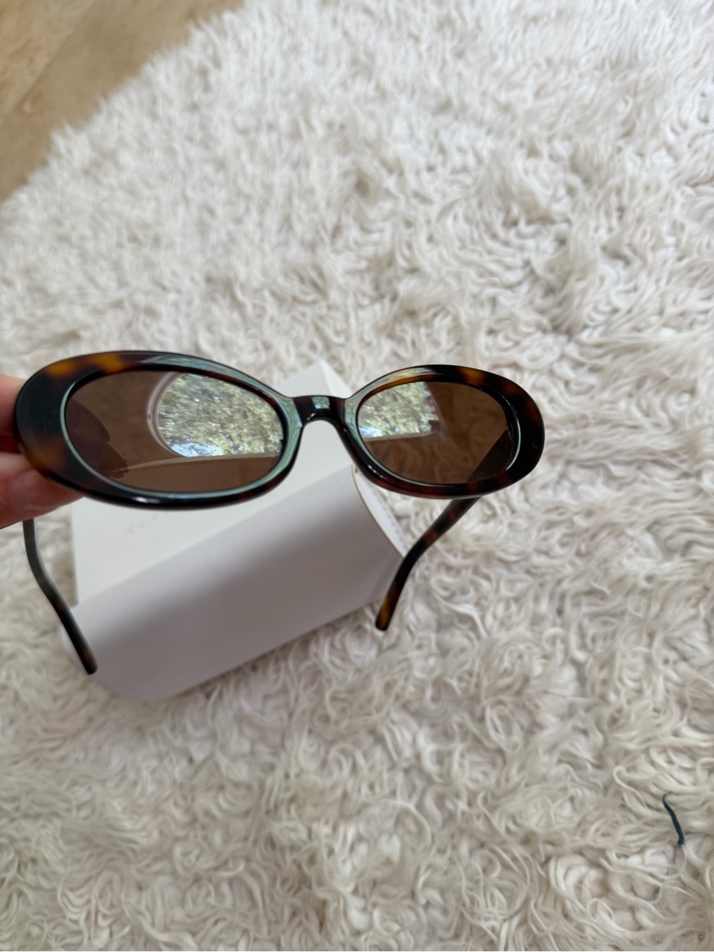 Elisa Johnson Tortoiseshell Oval Sunglasses in Brown - Picture 6 of 11